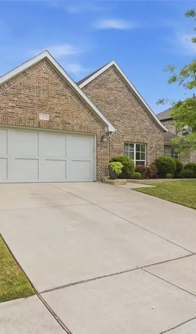 11816 Elko Lane, Fort Worth TX 76108 - Photo 2