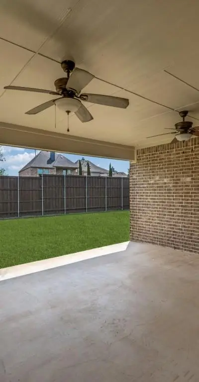 1401 Enchanted Rock Trail, McKinney TX 75072 - Photo 3