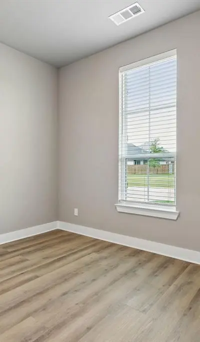 1633 Buscot Lane, Fort Worth TX 76052 - Photo 5