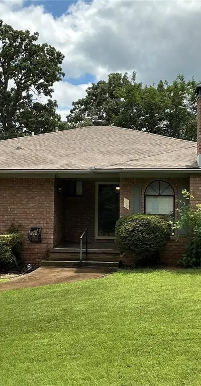 110 E Florence Street, Denison TX 75021