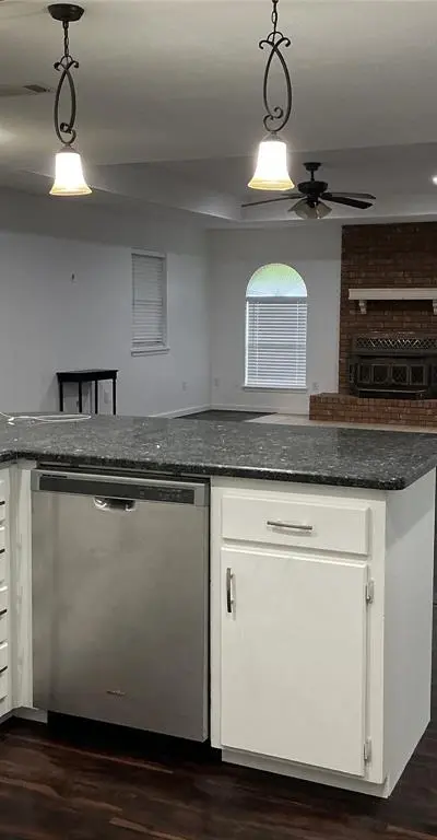 110 E Florence Street, Denison TX 75021 - Photo 5