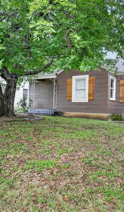 3208 Sandage Avenue, Fort Worth TX 76109 - Photo 2