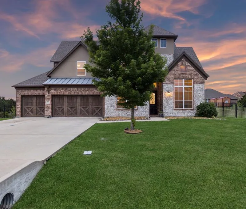 2610 Sunset Bay Lane, Nevada TX 75173