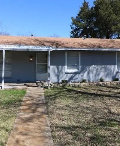 9821 Bluffcreek Drive, Dallas TX 75227
