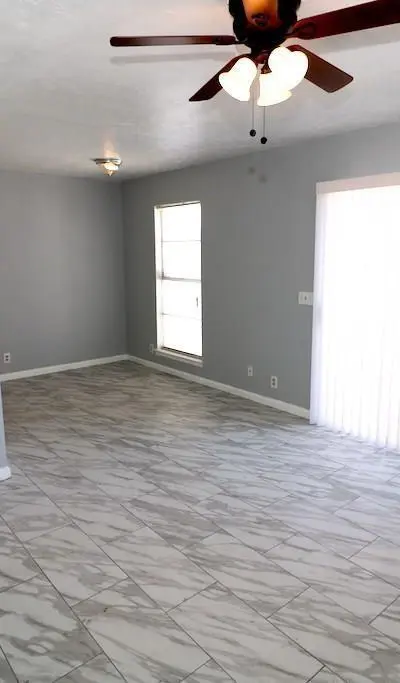9821 Bluffcreek Drive, Dallas TX 75227 - Photo 3