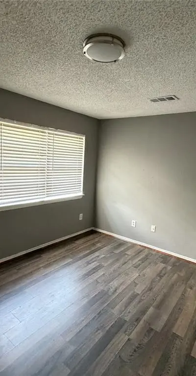 10350 Desdemona Drive, Dallas TX 75228 - Photo 2