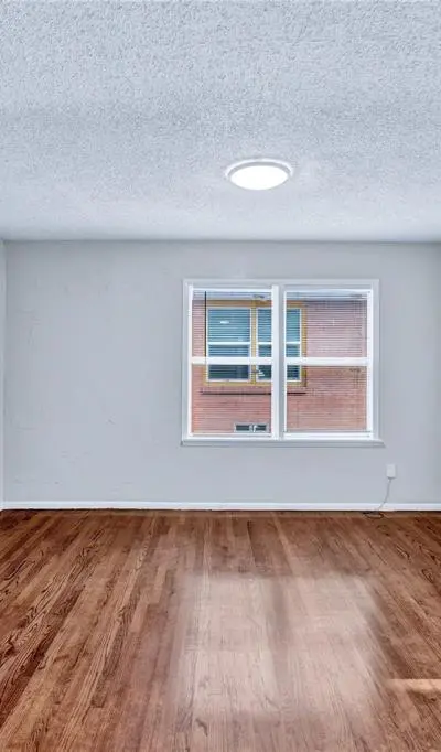 4208 Huckleberry Circle, Dallas TX 75216 - Photo 5