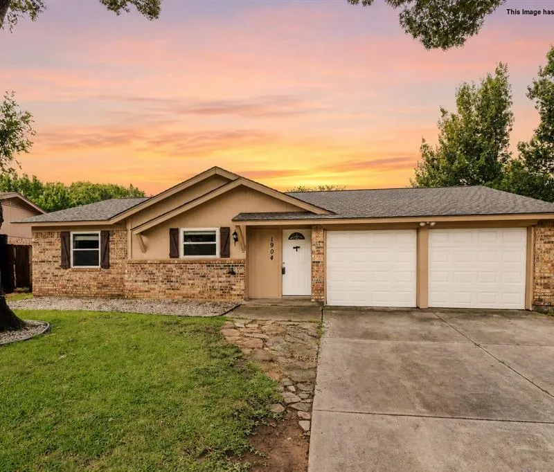 1904 Westover Drive, Arlington TX 76015
