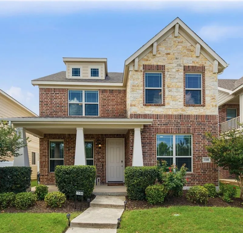 1108 Black Cherry Drive, Aubrey TX 76227