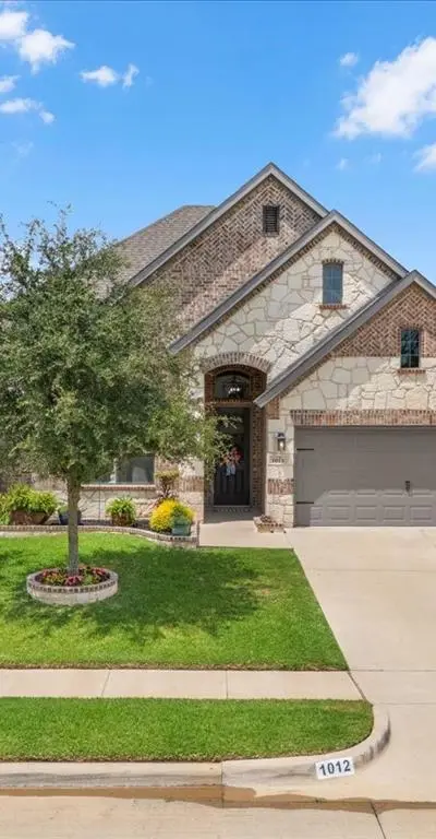 1012 Whitetail Court, Joshua TX 76058