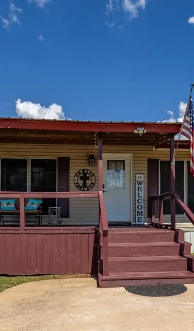 75 Southern Drive, Mineral Wells TX 76067