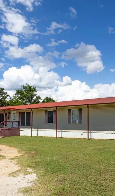 75 Southern Drive, Mineral Wells TX 76067 - Photo 4