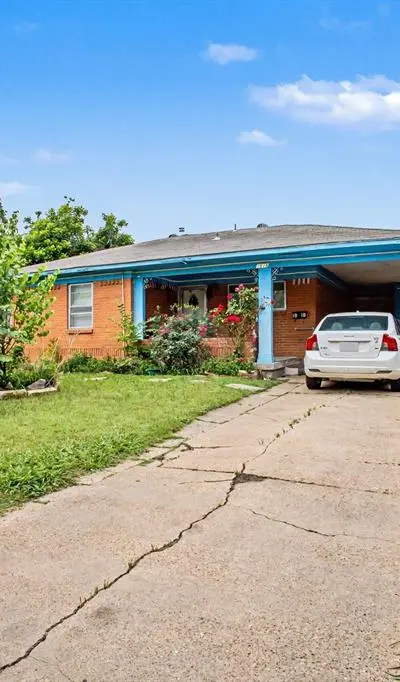 1919 Yucca Drive, Dallas TX 75217