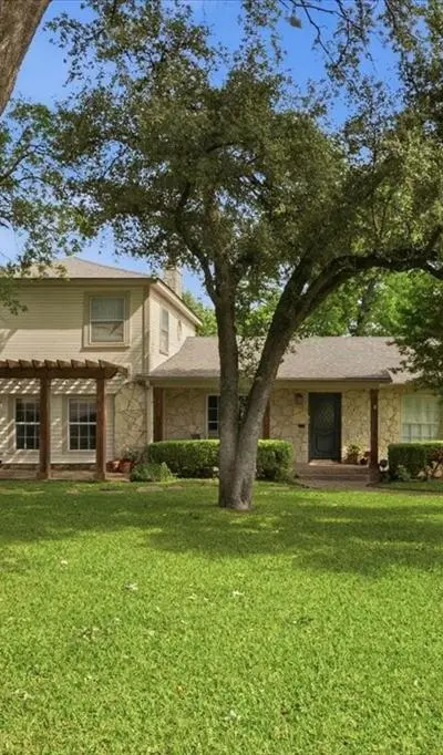 3724 Hilltop Road, Fort Worth TX 76109 - Photo 2
