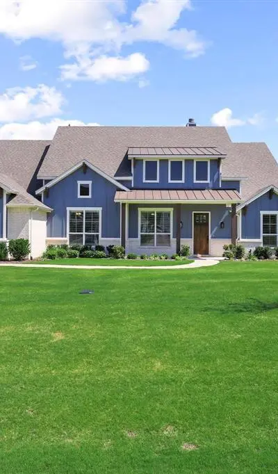 180 Waterview Drive, Gunter TX 75058