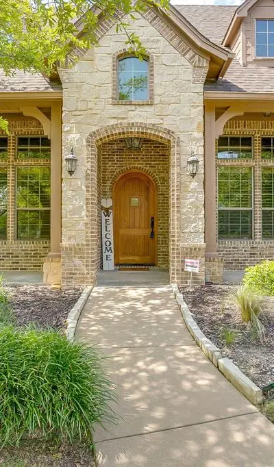 216 Williamsburg Lane, Ovilla TX 75154 - Photo 3