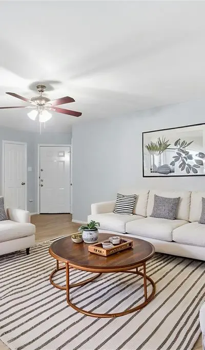 238 Creek Cove Drive, Dallas TX 75217 - Photo 3
