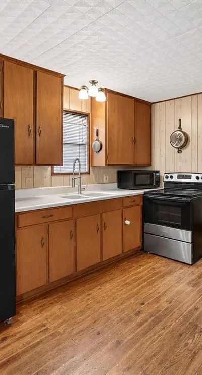 1001 Leaning Oak Drive, Tool TX 75143 - Photo 5