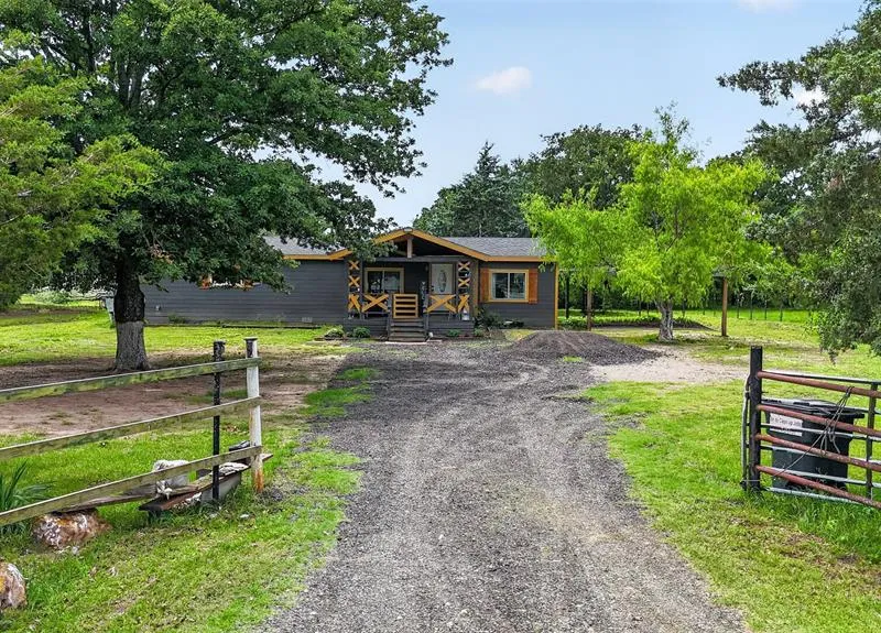 9238 Hays Circle, Quinlan TX 75474