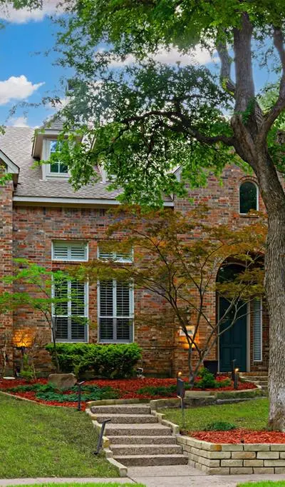 3406 Oakleaf Lane, Richardson TX 75082