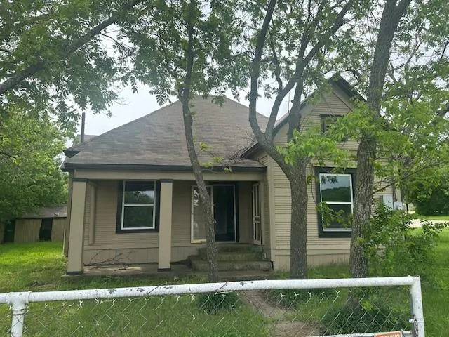 515 15th Street SW, Mineral Wells TX 76067