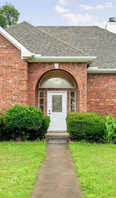 2107 Rivercrest Circle, Denison TX 75020