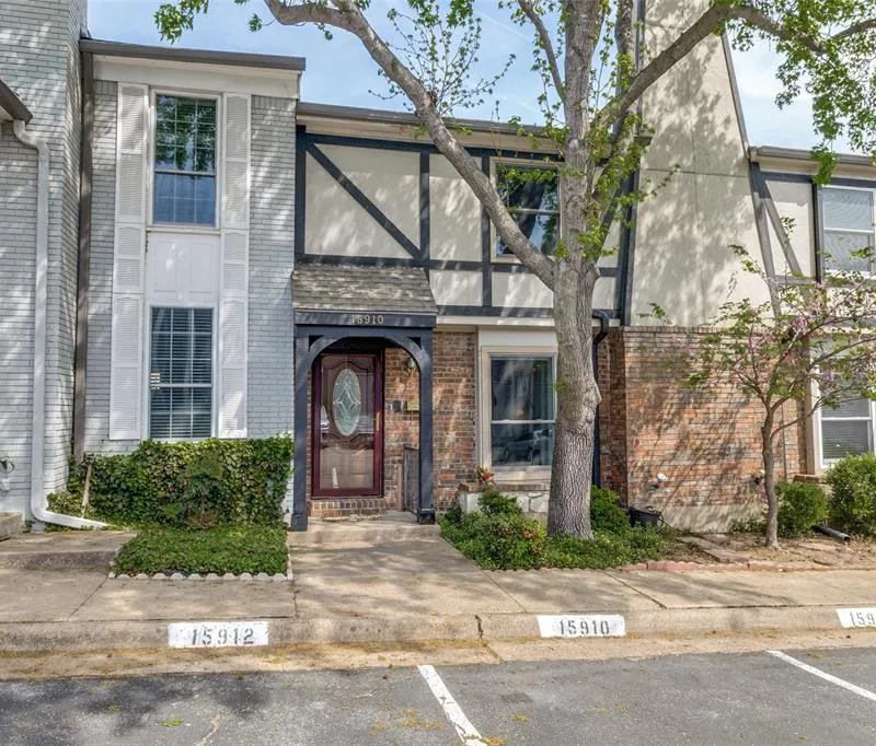 15910 Coolwood Drive # 1046, Dallas TX 75248