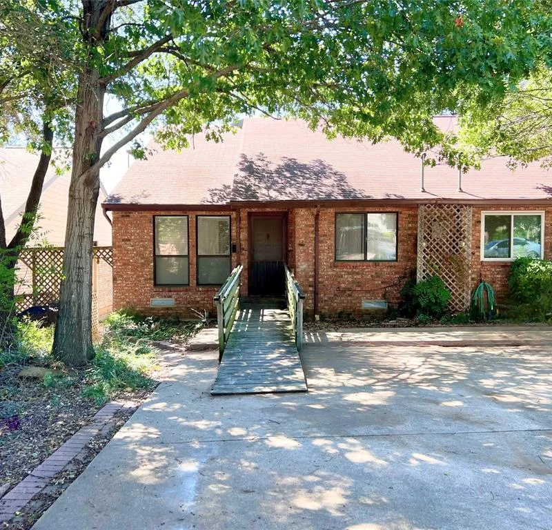 6671 Nyman Drive, Dallas TX 75236