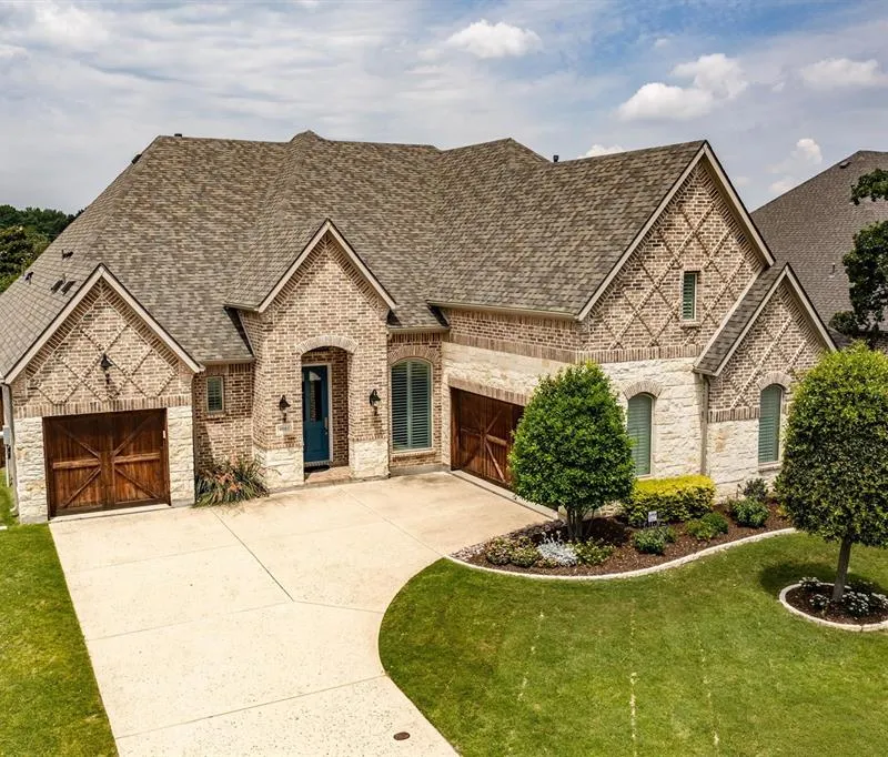 4003 Preston Lane, Highland Village TX 75077