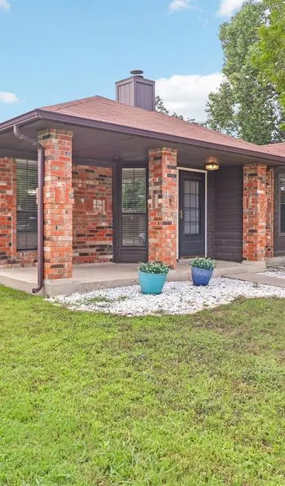 204 Nixon Street, Coppell TX 75019 - Photo 2