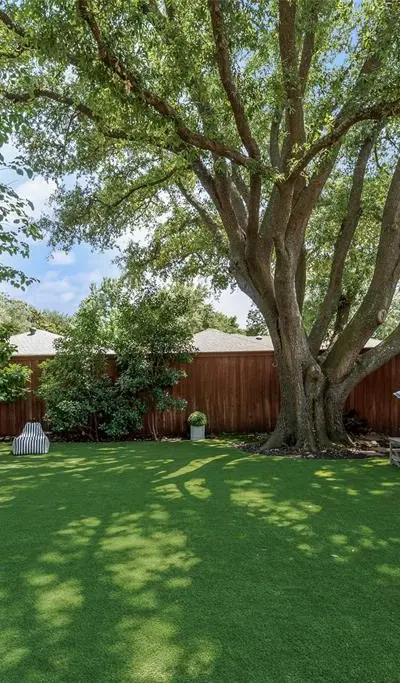 7320 Brentfield Drive, Dallas TX 75248 - Photo 3