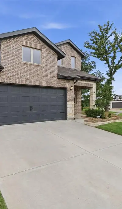 1017 King Street, Aubrey TX 76227 - Photo 2