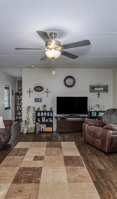 1501 Lark Court, Pelican Bay TX 76020 - Photo 3