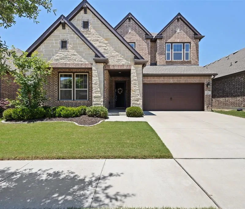 2617 High Bluff Drive, Mansfield TX 76063