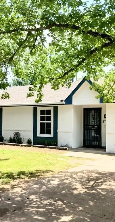 704 Manhattan Drive, Dallas TX 75217