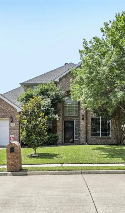 1421 Stone Bend Lane, Flower Mound TX 75028 - Photo 2
