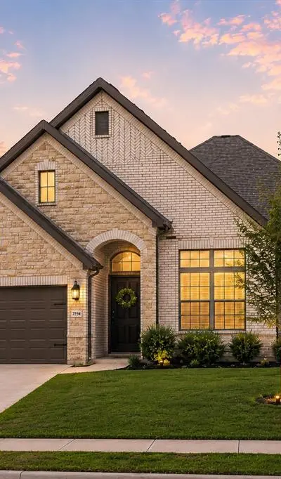 1224 Palo Duro Court, Burleson TX 76028