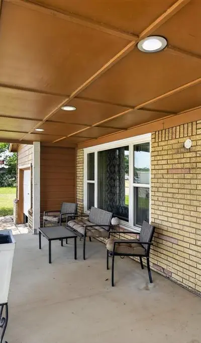 3272 Mimosa Park Drive, Richland Hills TX 76118 - Photo 2