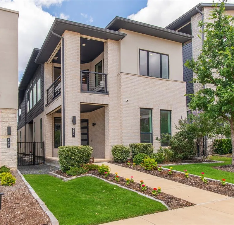 7228 Collin Mckinney Parkway, McKinney TX 75070