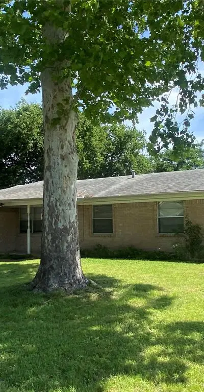 7838 Groveway Drive, Dallas TX 75232 - Photo 2
