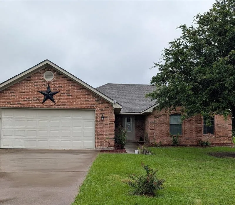 125 Meadow Heath Drive, Gun Barrel City TX 75156