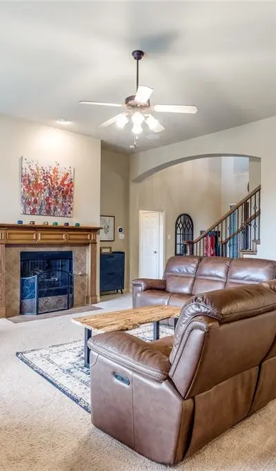 11091 Apple Valley Drive, Frisco TX 75033 - Photo 5