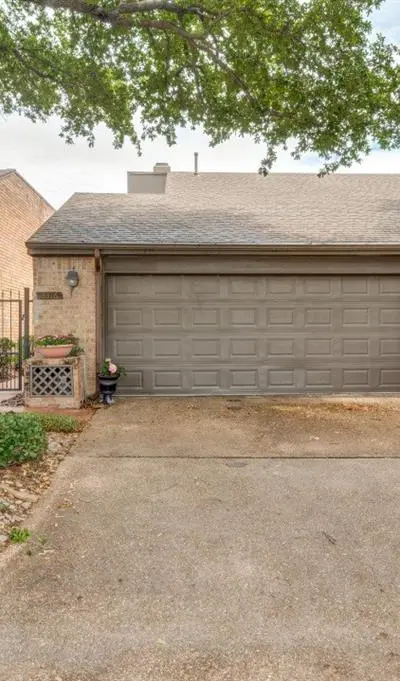 3316 Courtyard Place, Farmers Branch TX 75234
