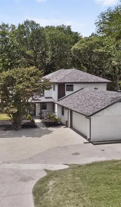 150 S Woodland Trail, Double Oak TX 75077 - Photo 5
