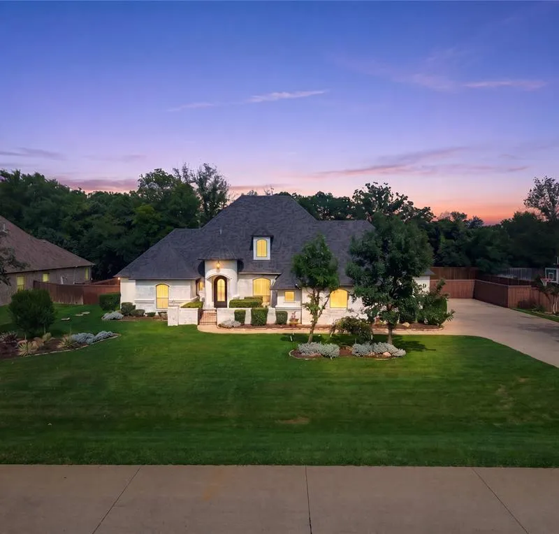 110 Red Oak Drive, Krugerville TX 76227