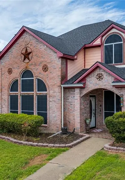 1517 Cool Springs Drive, Mesquite TX 75181 - Photo 2