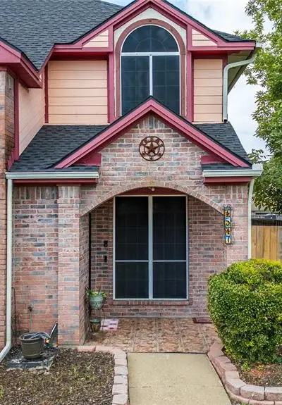 1517 Cool Springs Drive, Mesquite TX 75181 - Photo 3