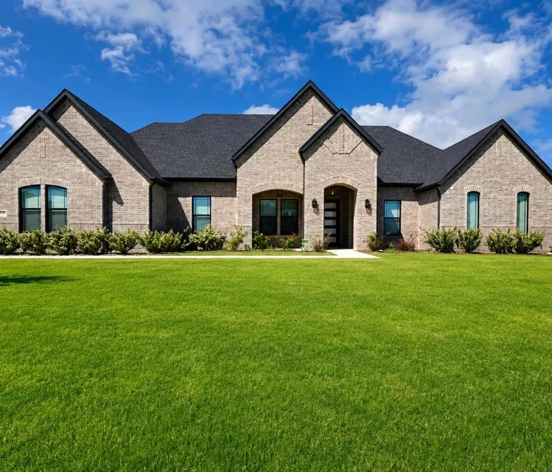 2230 La Escalero Ranch Road, Waxahachie TX 75165