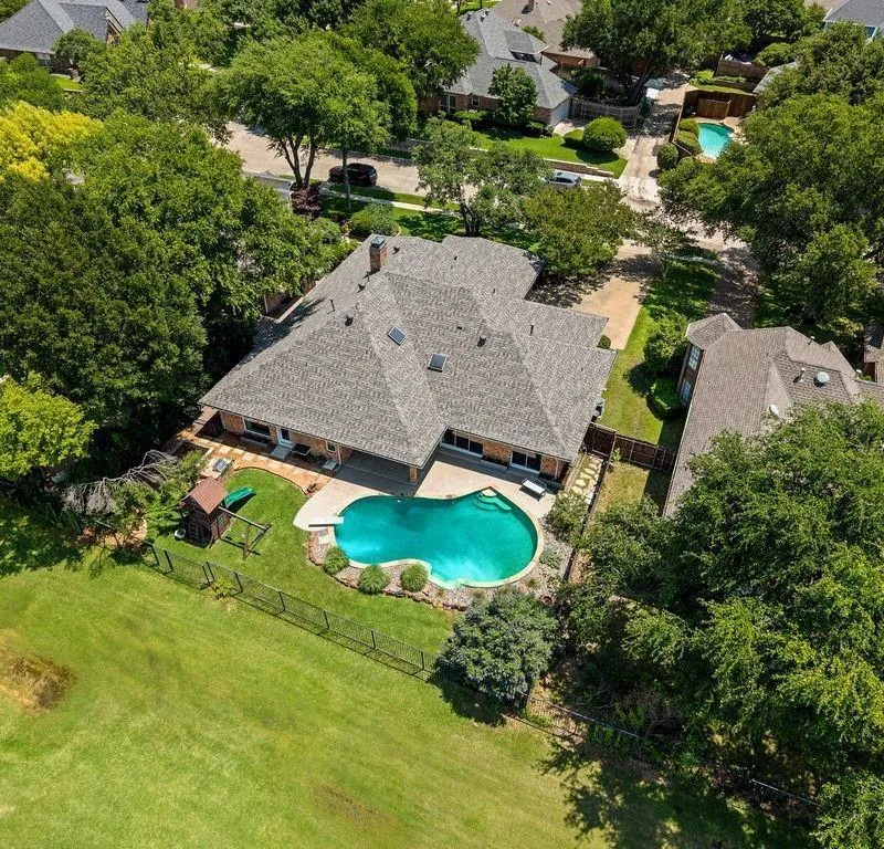 2905 Saint Andrews Drive, Richardson TX 75082