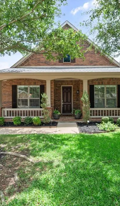 905 Killian Drive, Mansfield TX 76063 - Photo 2